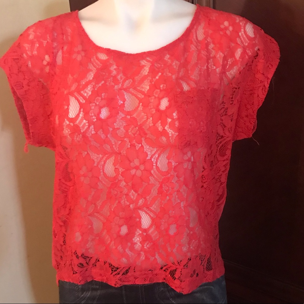 🆕 Catwalk Studio Red Lace Asymmetrical Top-Med